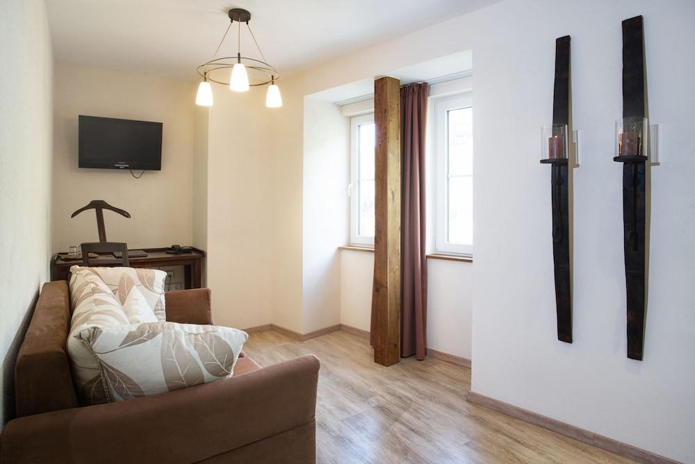Hotel Filla Andre Ernst Bagian luar foto