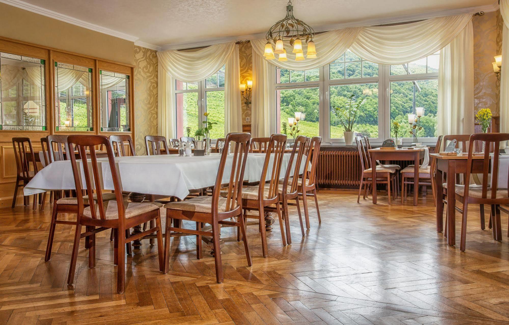 Hotel Filla Andre Ernst Bagian luar foto